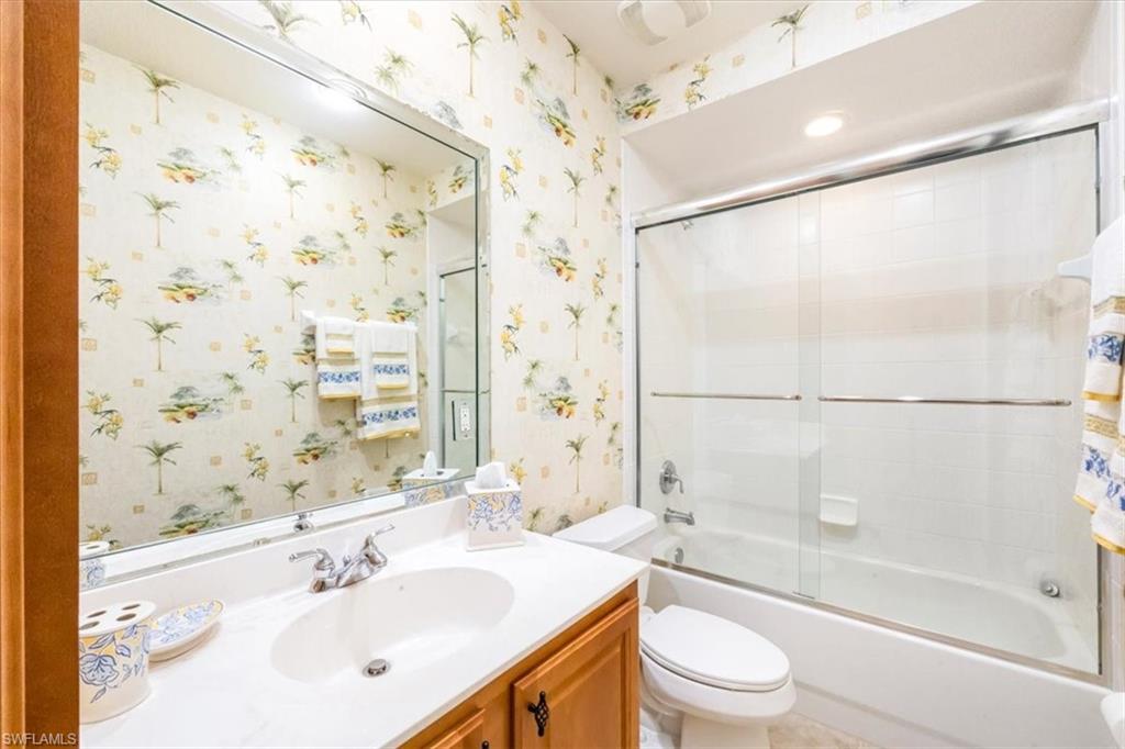 WINDWARD CAY - Residential