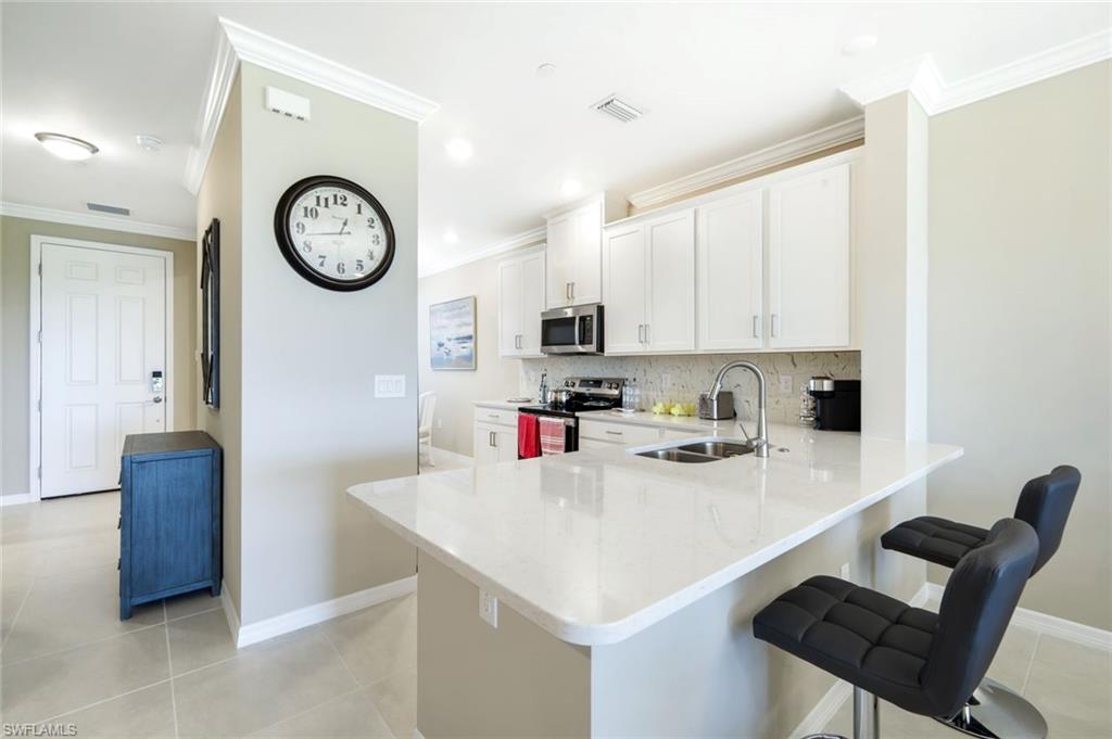 ESPLANADE LAKE CLUB - Residential Lease