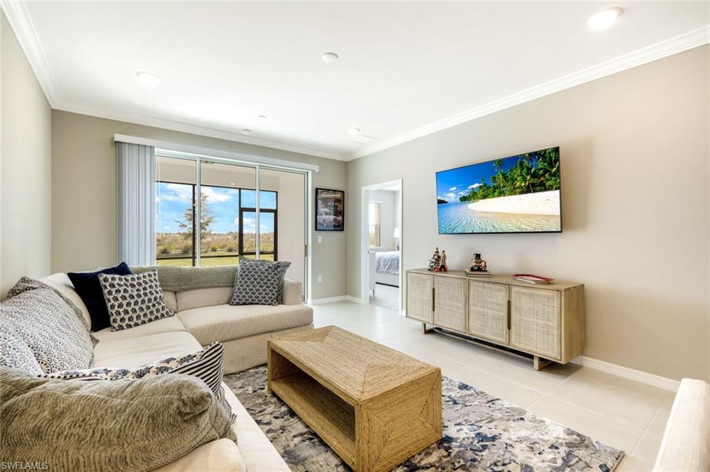 ESPLANADE LAKE CLUB - Residential Lease