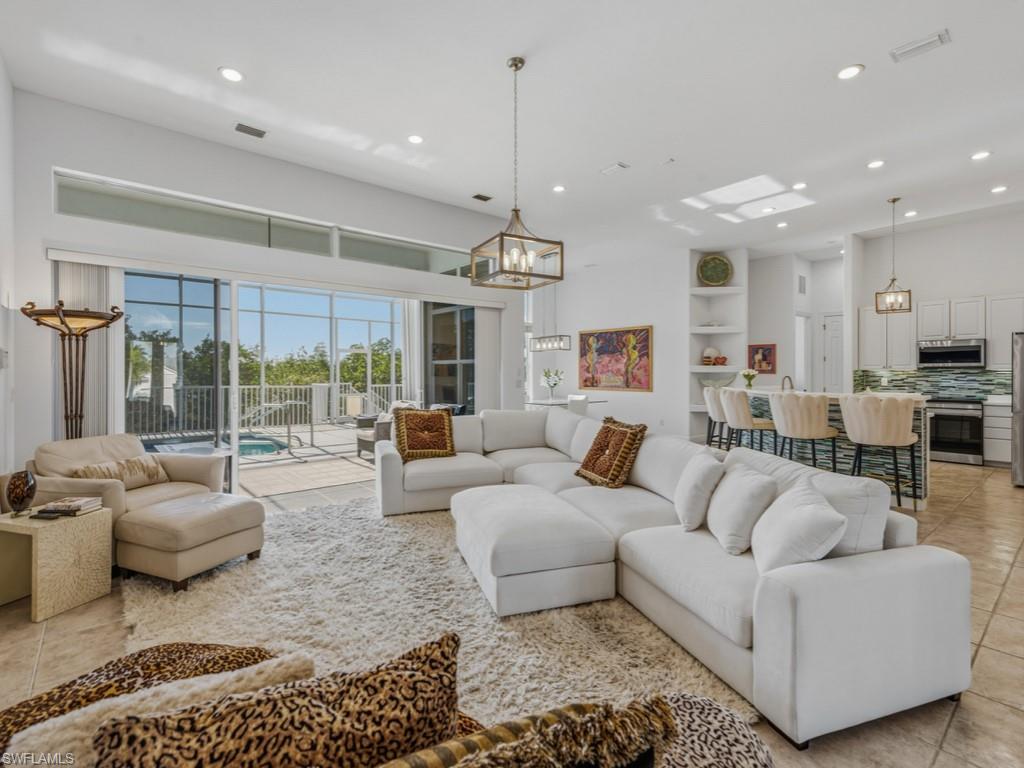 MARCO ISLAND - Residential