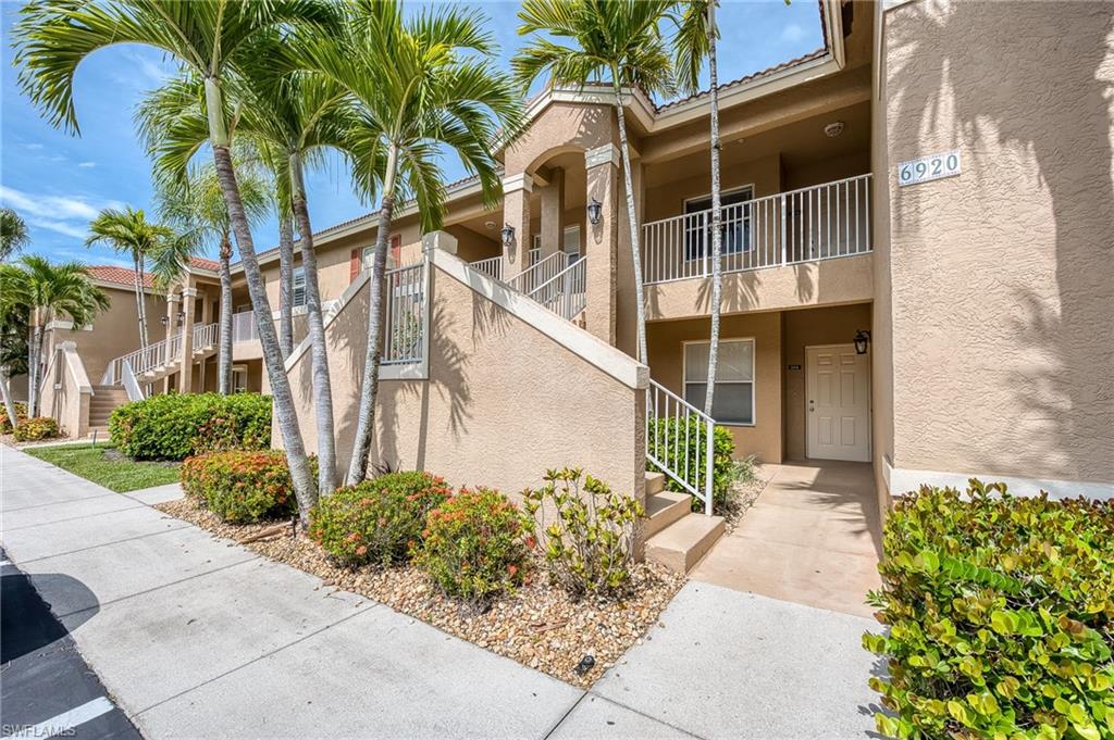 HUNTINGTON LAKES - Residential