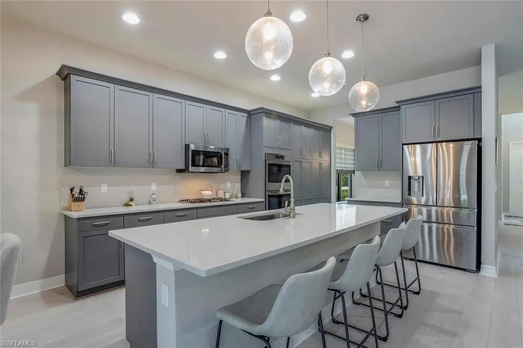 Naples, Florida 34119, United States, 5 Bedrooms Bedrooms, ,5 BathroomsBathrooms,Residential,Active,22722