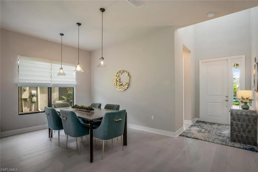 Naples, Florida 34119, United States, 5 Bedrooms Bedrooms, ,5 BathroomsBathrooms,Residential,Active,22722