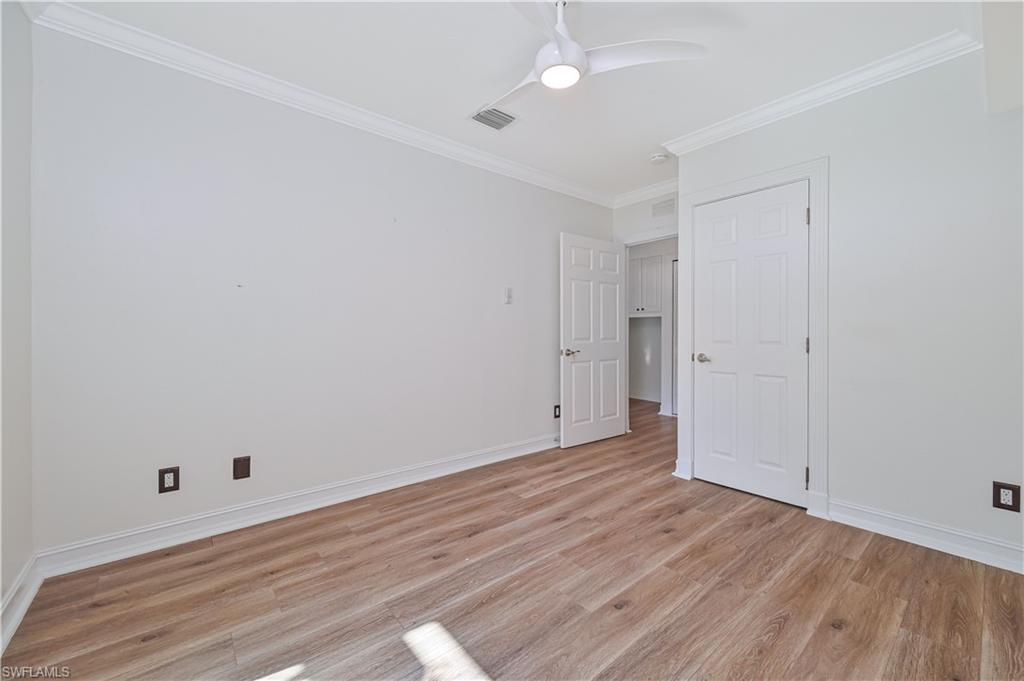 LIVINGSTON WOODS - Residential Lease