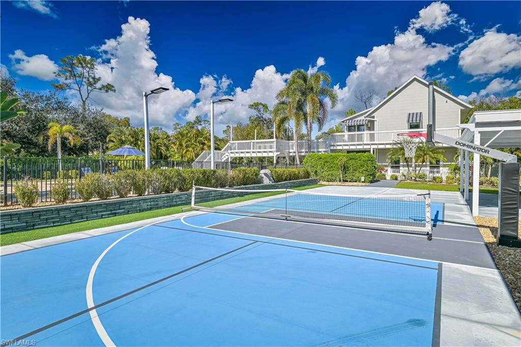 LIVINGSTON WOODS - Residential Lease