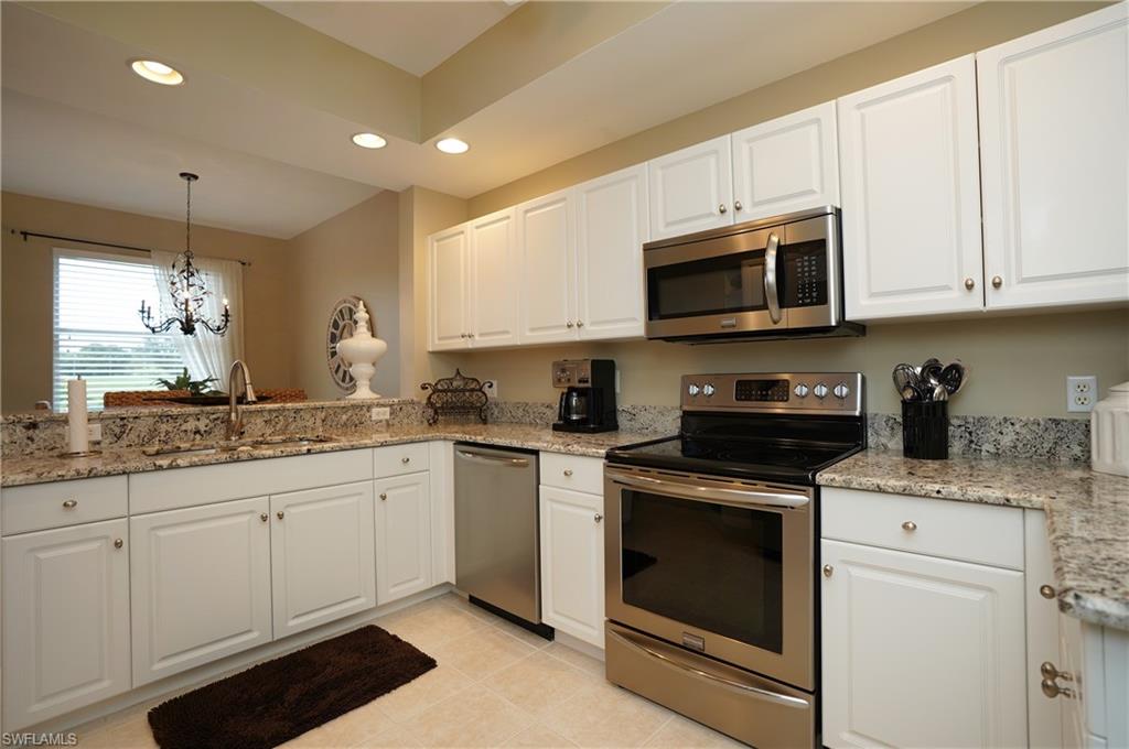 LAUREL GREENS - Residential