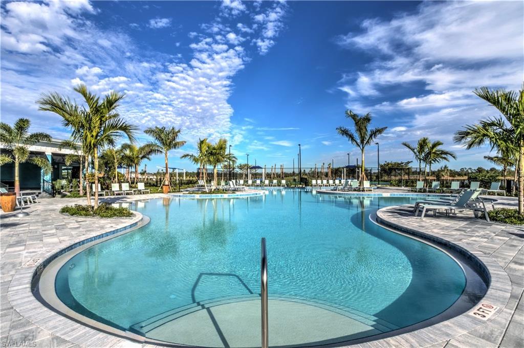 ENTRADA - Residential