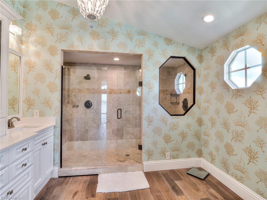 MCPHIE PARK - Residential