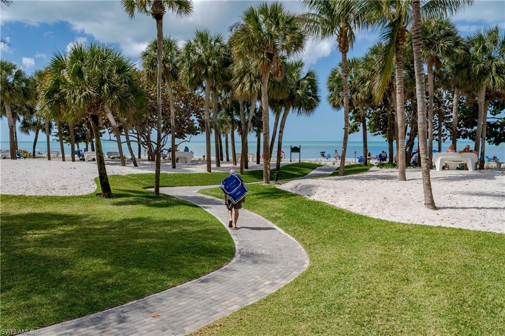 PARK SHORE - Residential