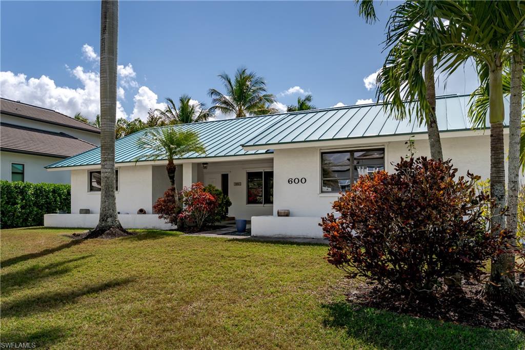 PARK SHORE - Residential