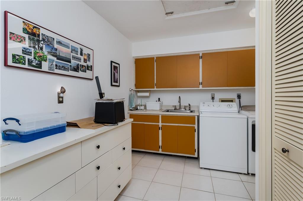 PARK SHORE - Residential