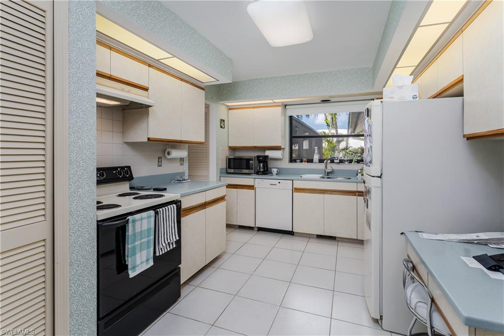 PARK SHORE - Residential