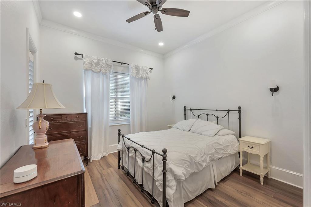 ARBOR GLEN - Residential