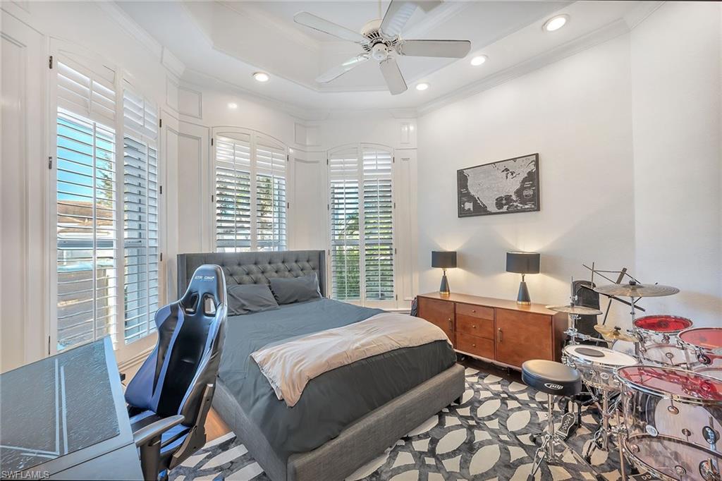 ARBOR GLEN - Residential