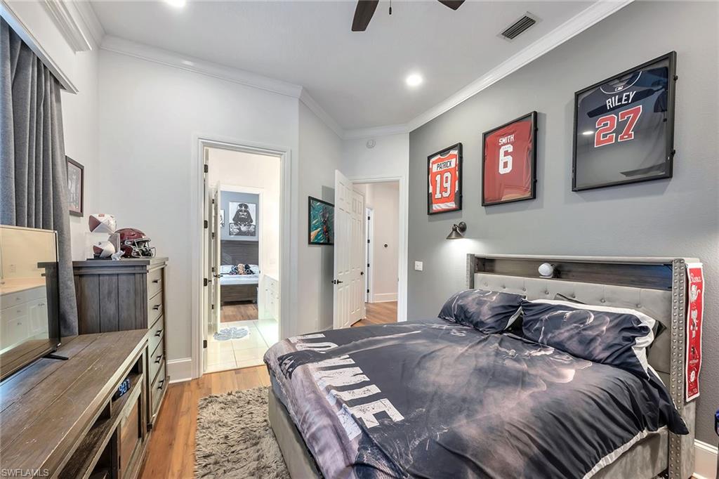 ARBOR GLEN - Residential