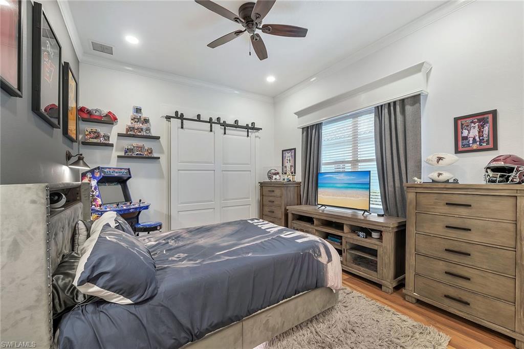 ARBOR GLEN - Residential