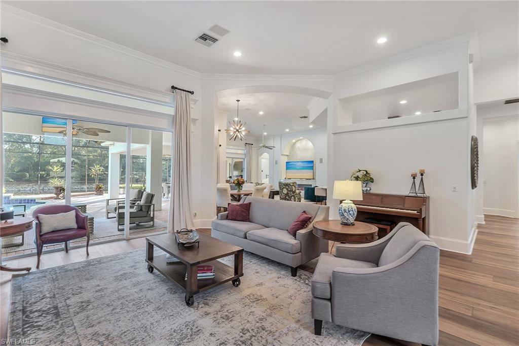 ARBOR GLEN - Residential