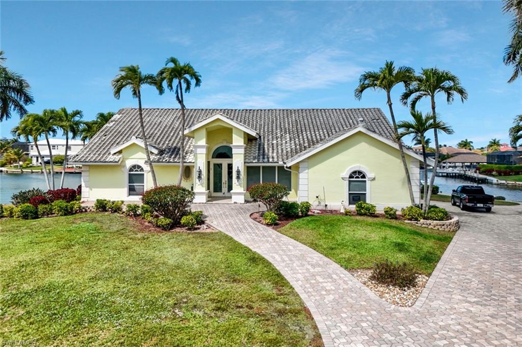 MARCO ISLAND - Residential