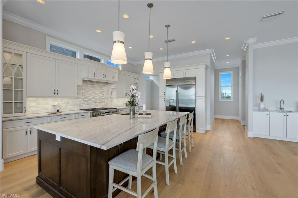 GRAND OLE MAN - Residential