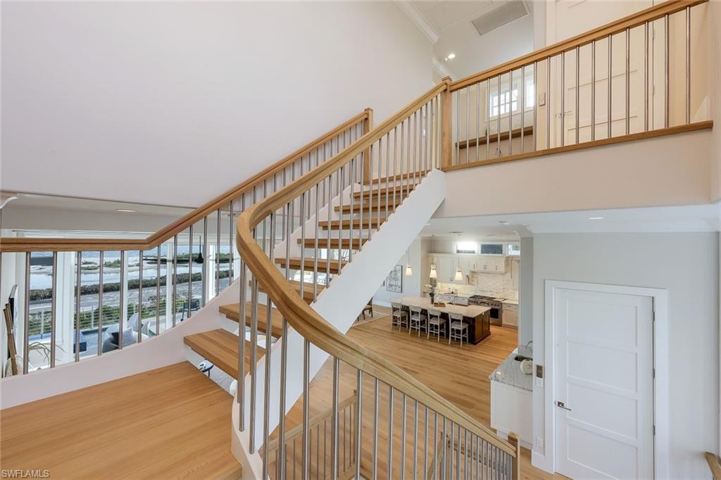 GRAND OLE MAN - Residential