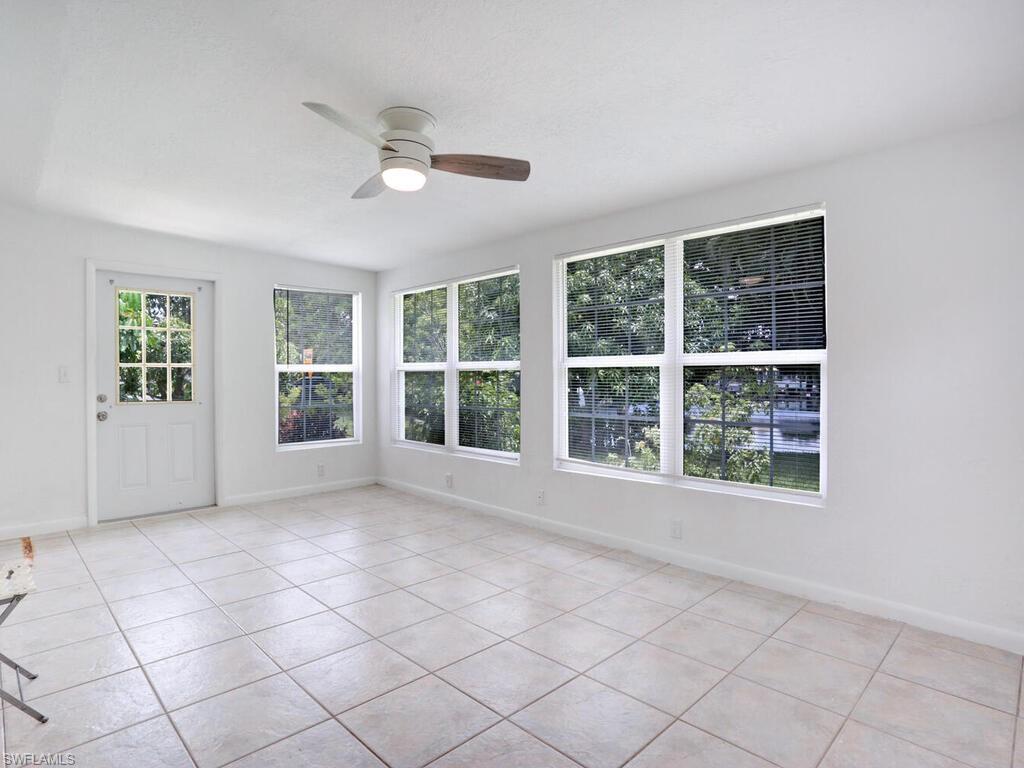 BLUE WATER SHORES - Residential