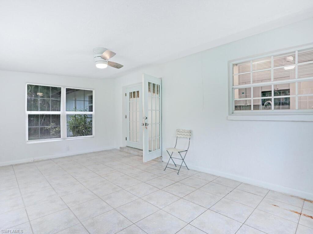 BLUE WATER SHORES - Residential