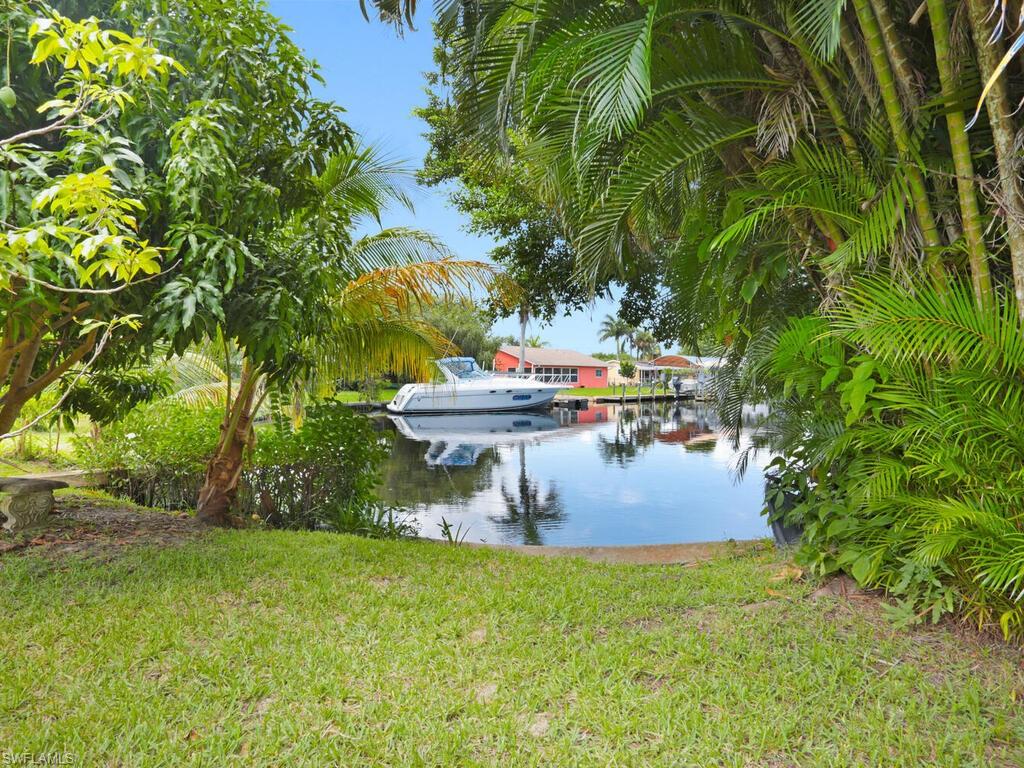 BLUE WATER SHORES - Residential