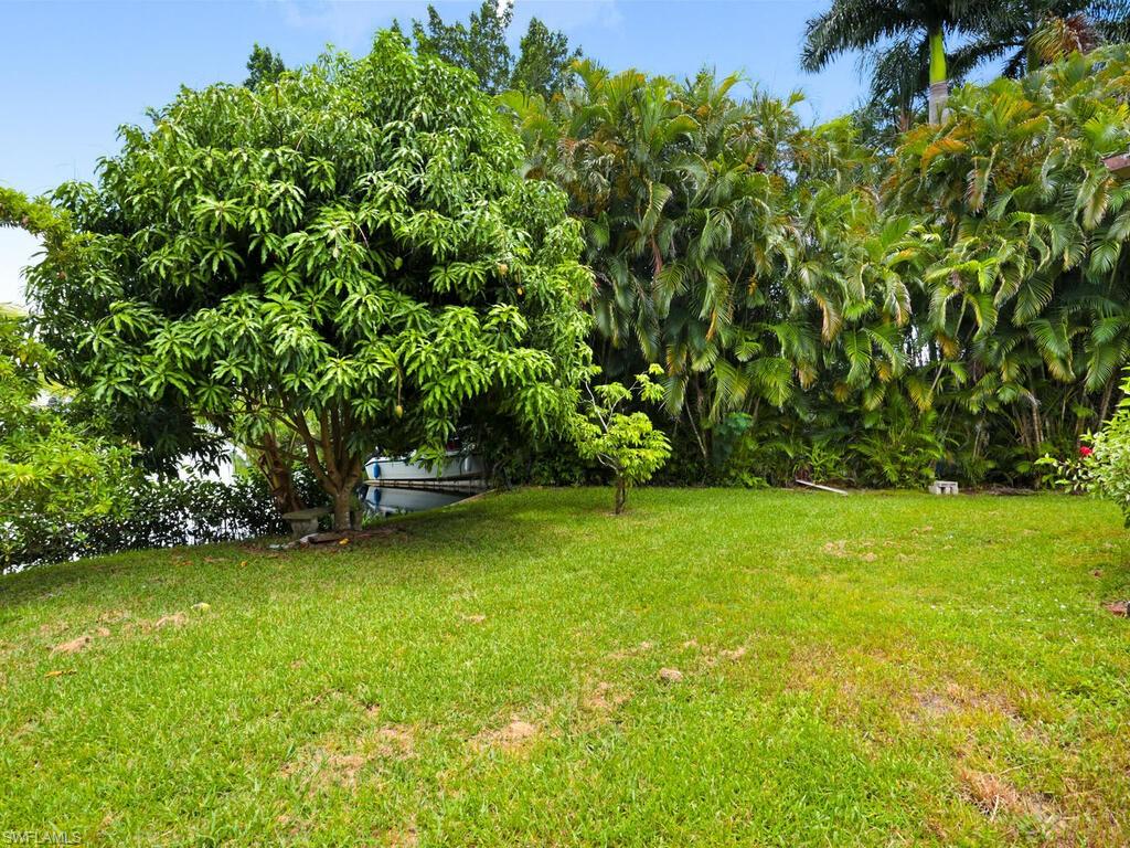 BLUE WATER SHORES - Residential