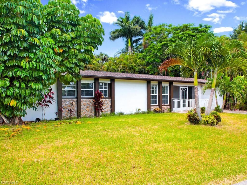 BLUE WATER SHORES - Residential