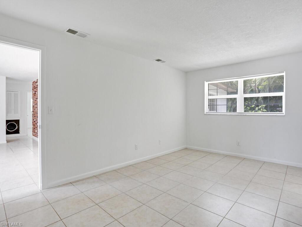 BLUE WATER SHORES - Residential