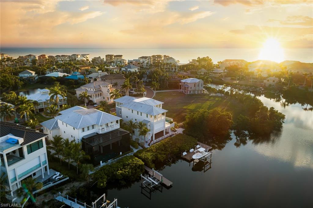 SOUTHPORT ON THE BAY - Residential