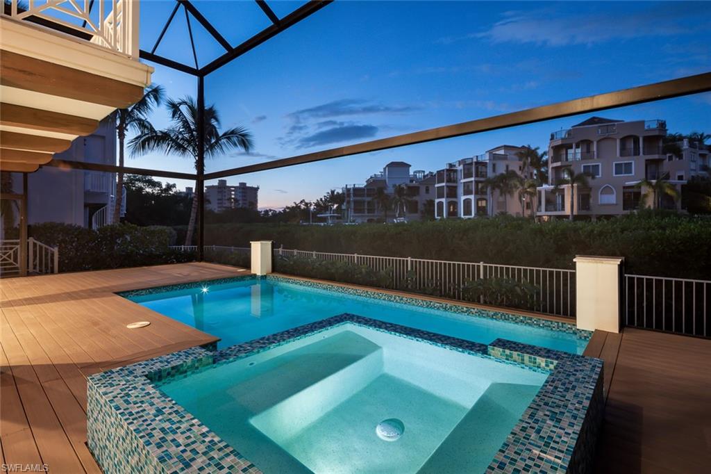 SOUTHPORT ON THE BAY - Residential