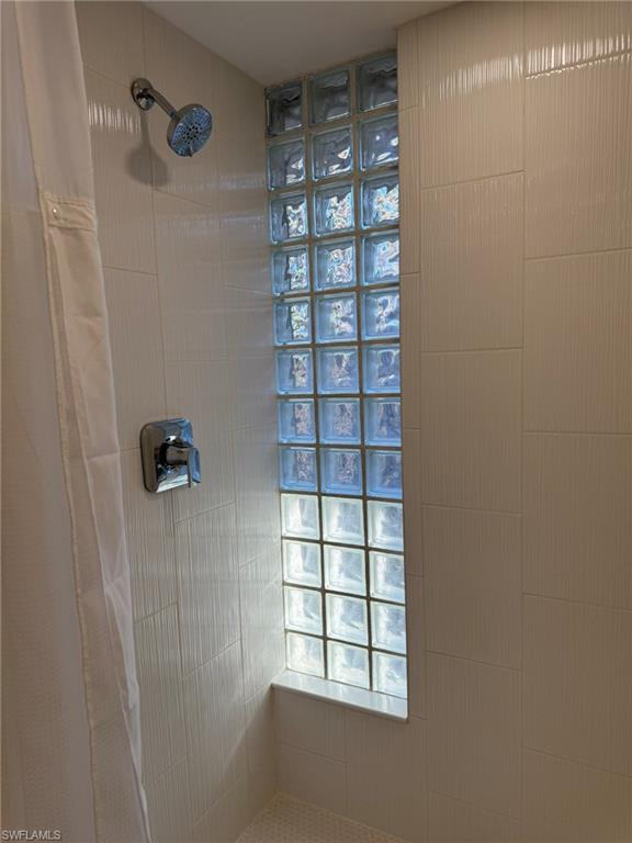 SAFETY HARBOR CLUB - Residential