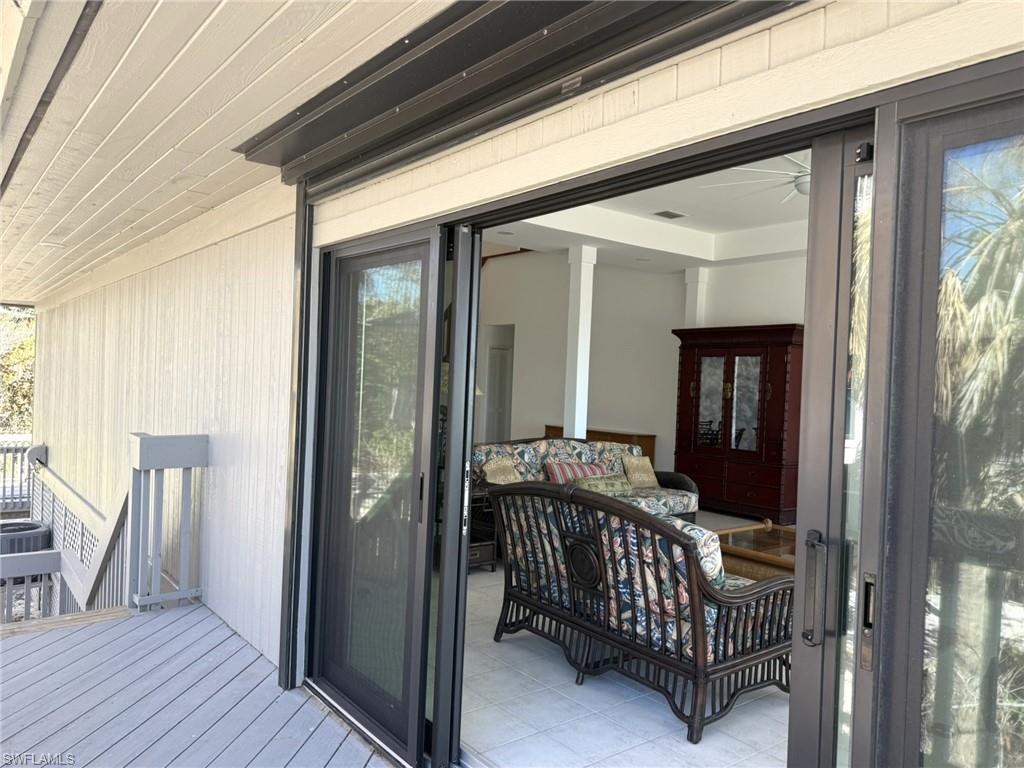 SAFETY HARBOR CLUB - Residential