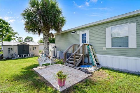 A home in PUNTA GORDA