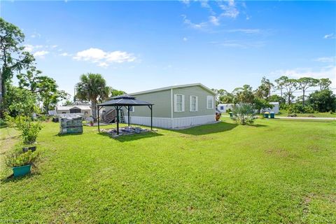 A home in PUNTA GORDA