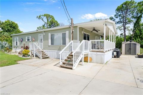 A home in PUNTA GORDA