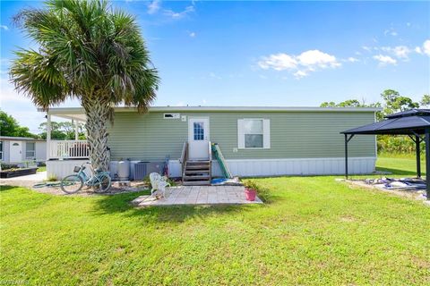 A home in PUNTA GORDA