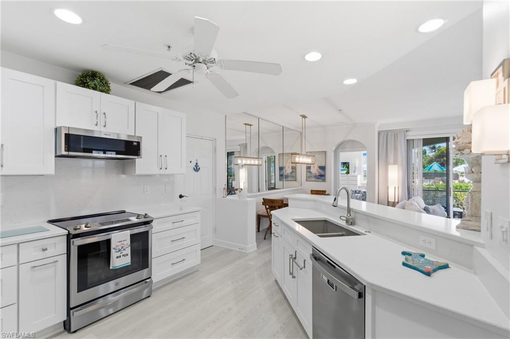 EMERALD ISLE - Residential