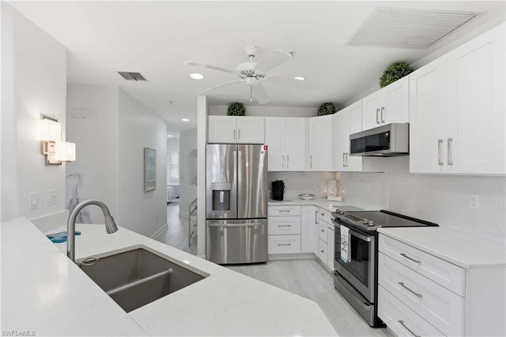 EMERALD ISLE - Residential