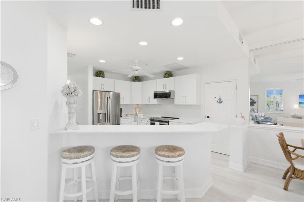 EMERALD ISLE - Residential