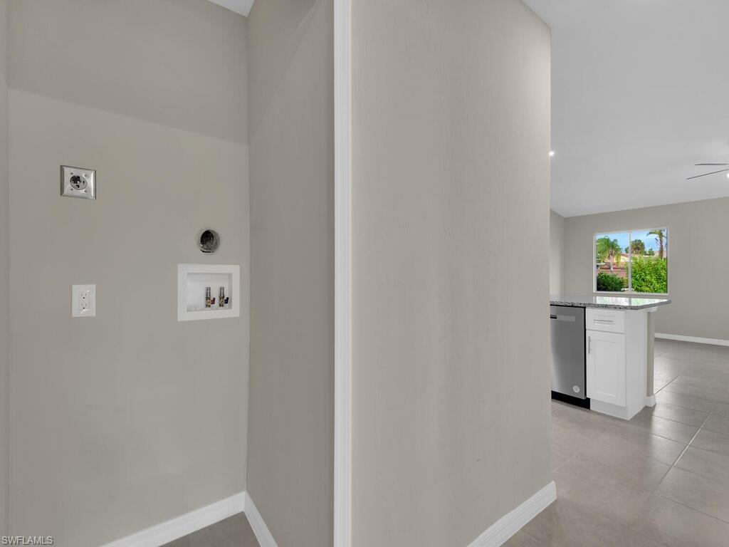 ROYAL WOODS - Residential