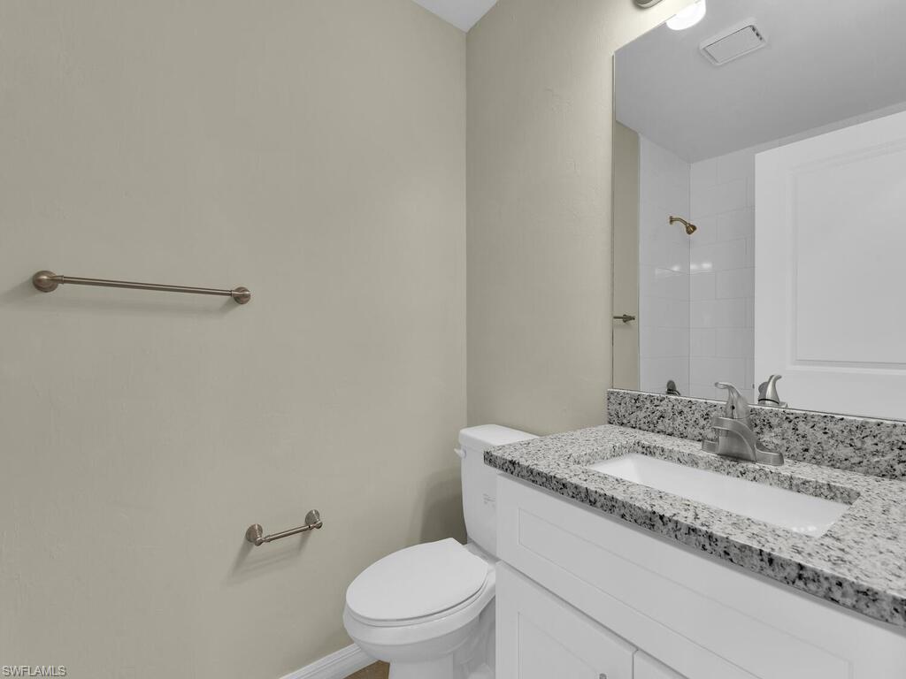 ROYAL WOODS - Residential