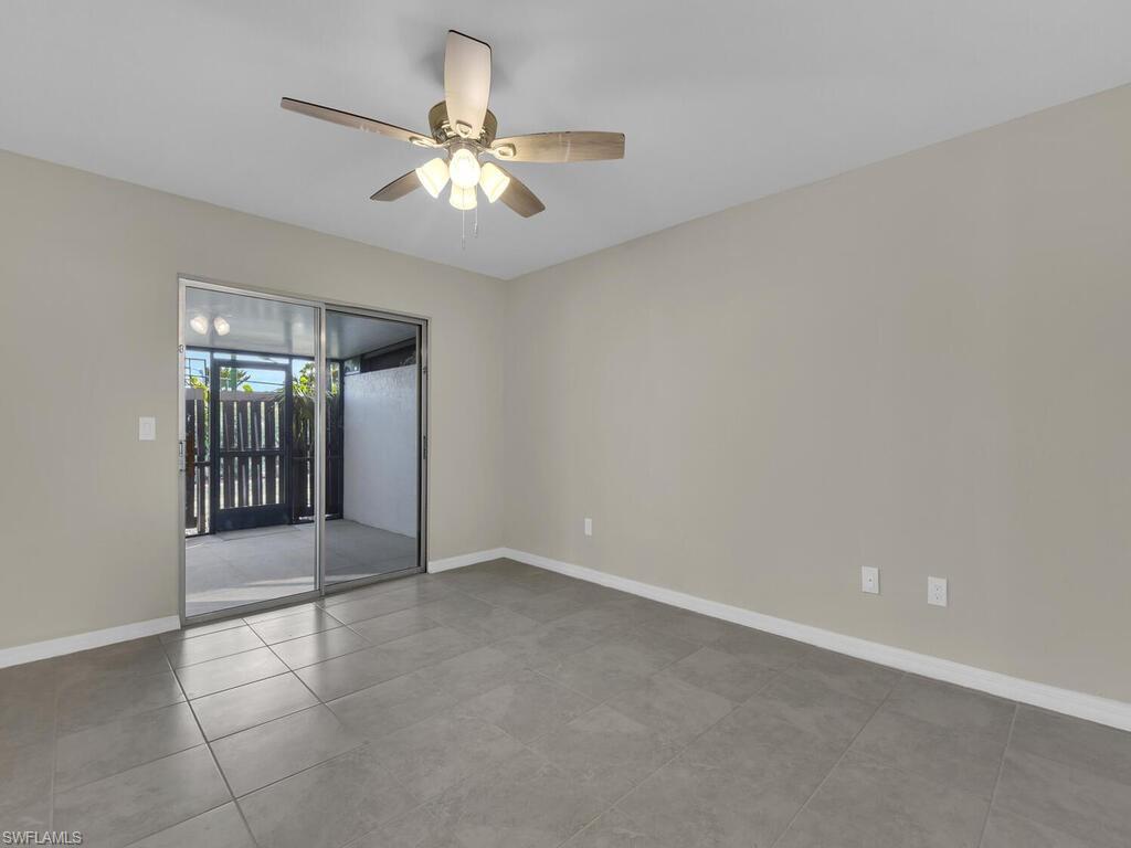 ROYAL WOODS - Residential