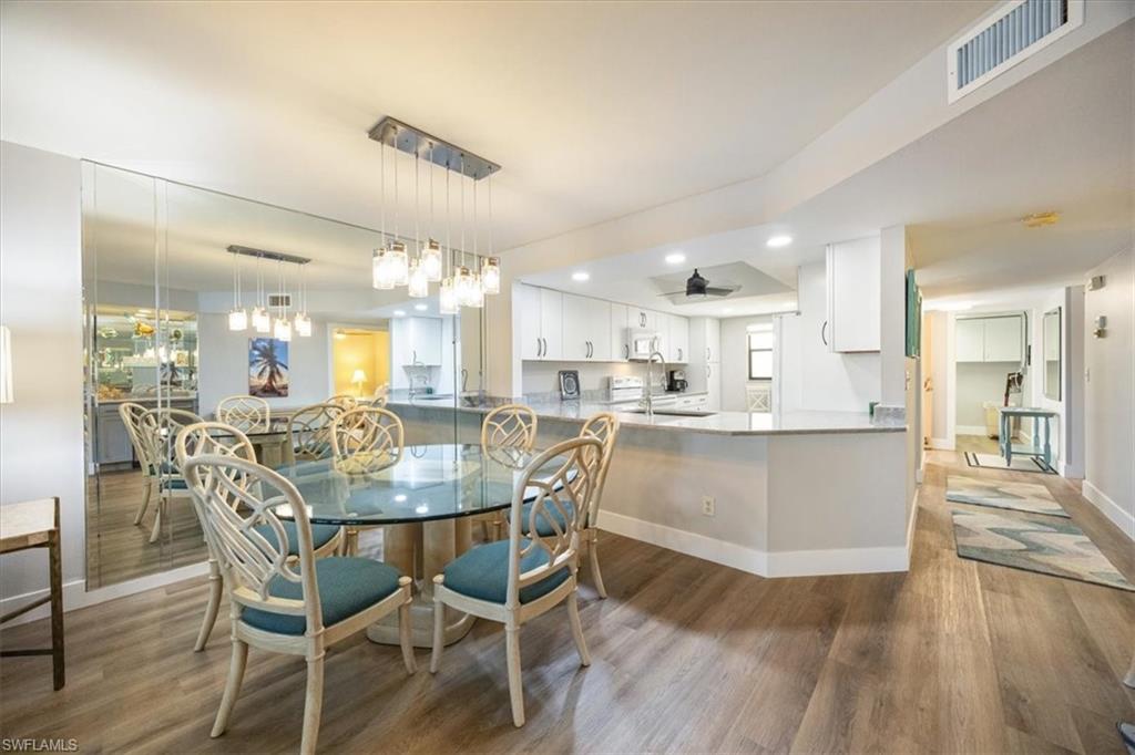 527 Lake Louise CIR 101