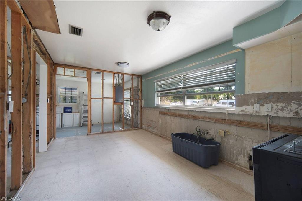 RIVER FOREST - Residential