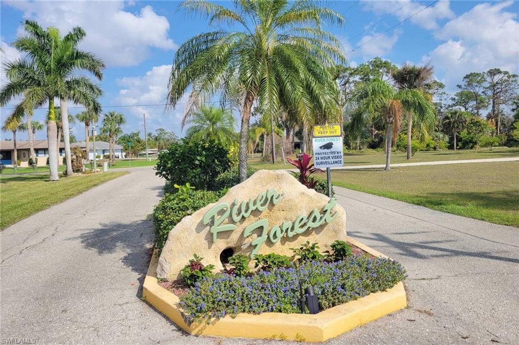 RIVER FOREST - Residential