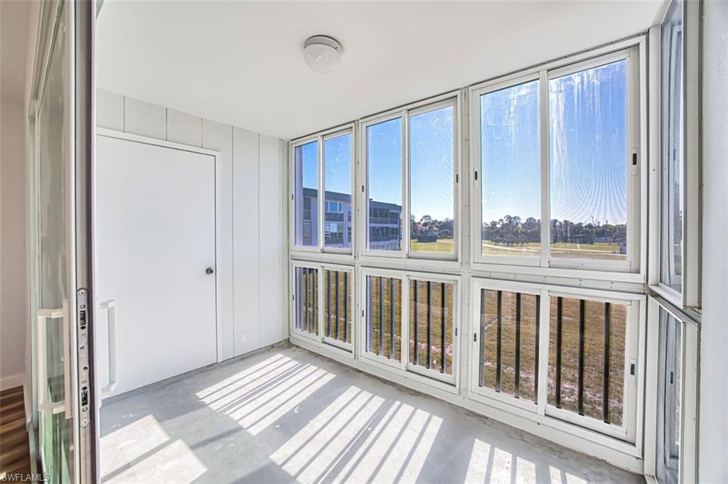 SEVEN LAKES - Residential