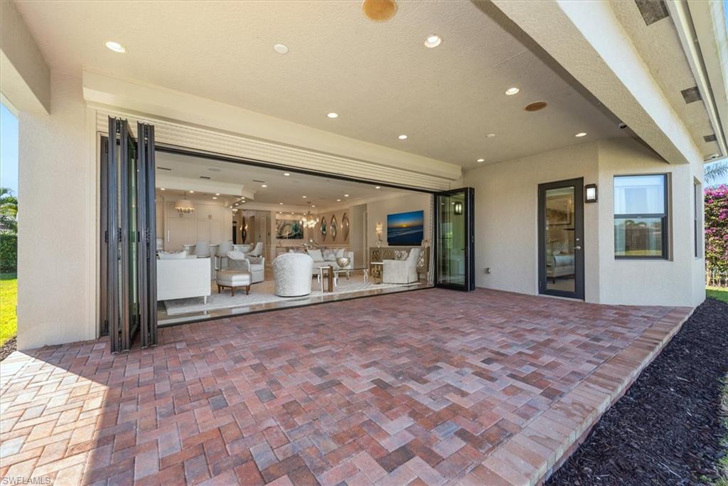 RIVERSTONE - Residential