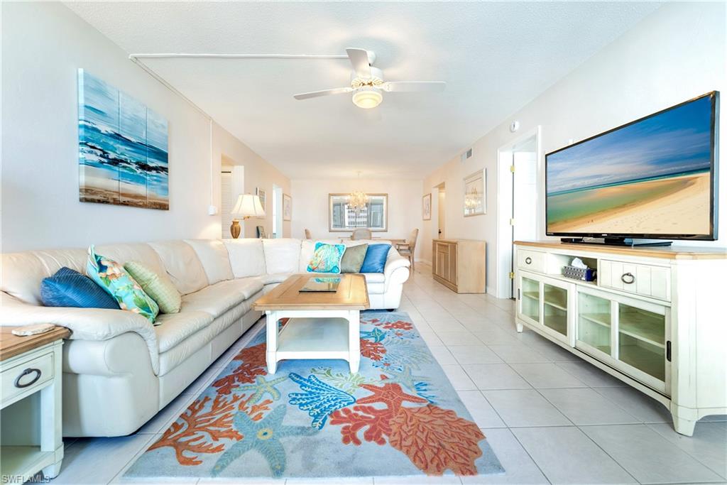 CRECIENTE CONDO NORTH - Residential